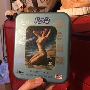 1995 P E P S I empty tins